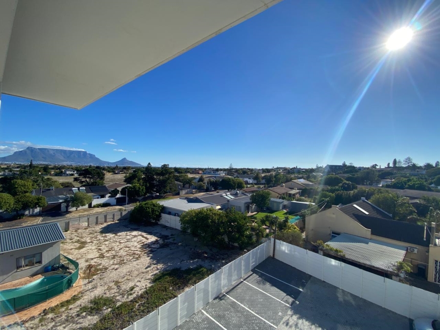 2 Bedroom Property for Sale in Table View Western Cape